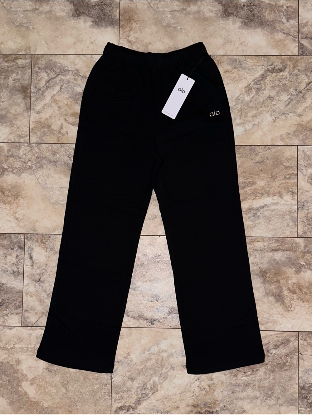 ALO Yoga Black Straight Leg Pants